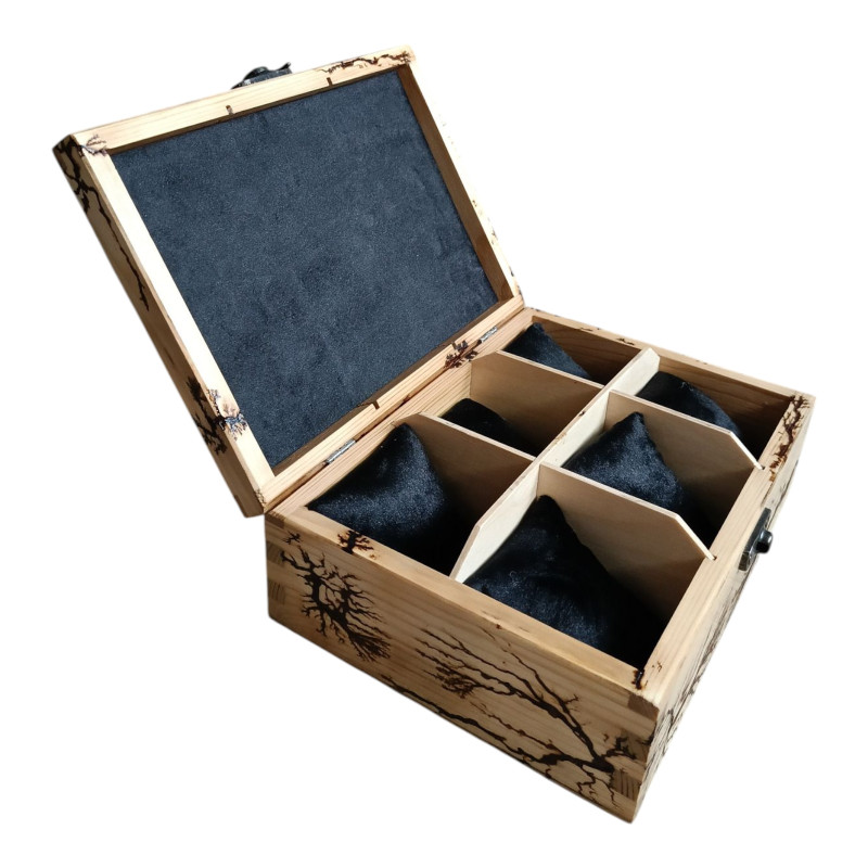 Drewniane pudełko na zegarki,pudełko na zegarki,