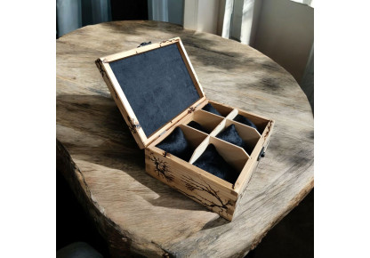 Drewniane pudełko na zegarki,pudełko na zegarki,