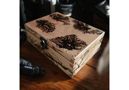 Drewniane pudełko na zegarki,pudełko na zegarki,