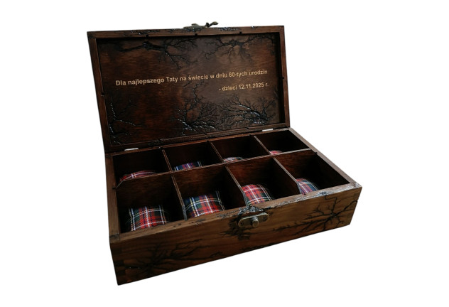 Drewniane pudełko na zegarki,pudełko na zegarki,