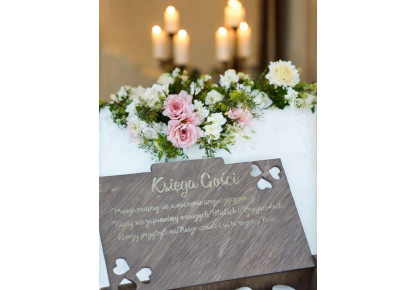 Księga gości drewniana 3D na ślub wesele 40 serc Personalizowana