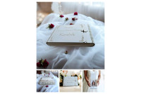 Drewniane pudełko na zdjęcia z okazji Pierwszej Komunii Świętej w kolorze białym na zdjęcia  15×23 cm