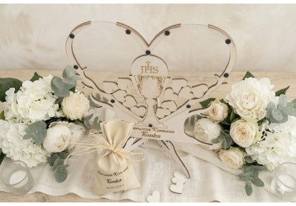 Drewniana Księga Gości I Komunia  w Kształcie Serca 3D/30 serc